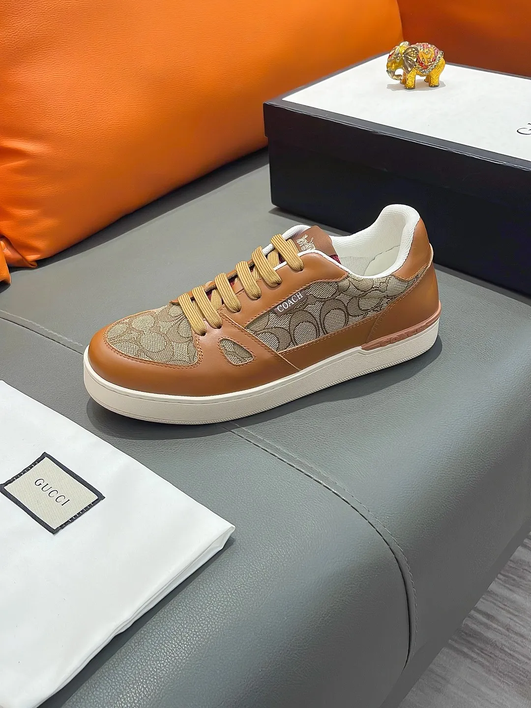Men's shoes GUCCI "Gucci" P420 Regular size: 38-44 (casual shoes) Product materials: Selected cowhide upper, soft sheepskin lining; original outsole.